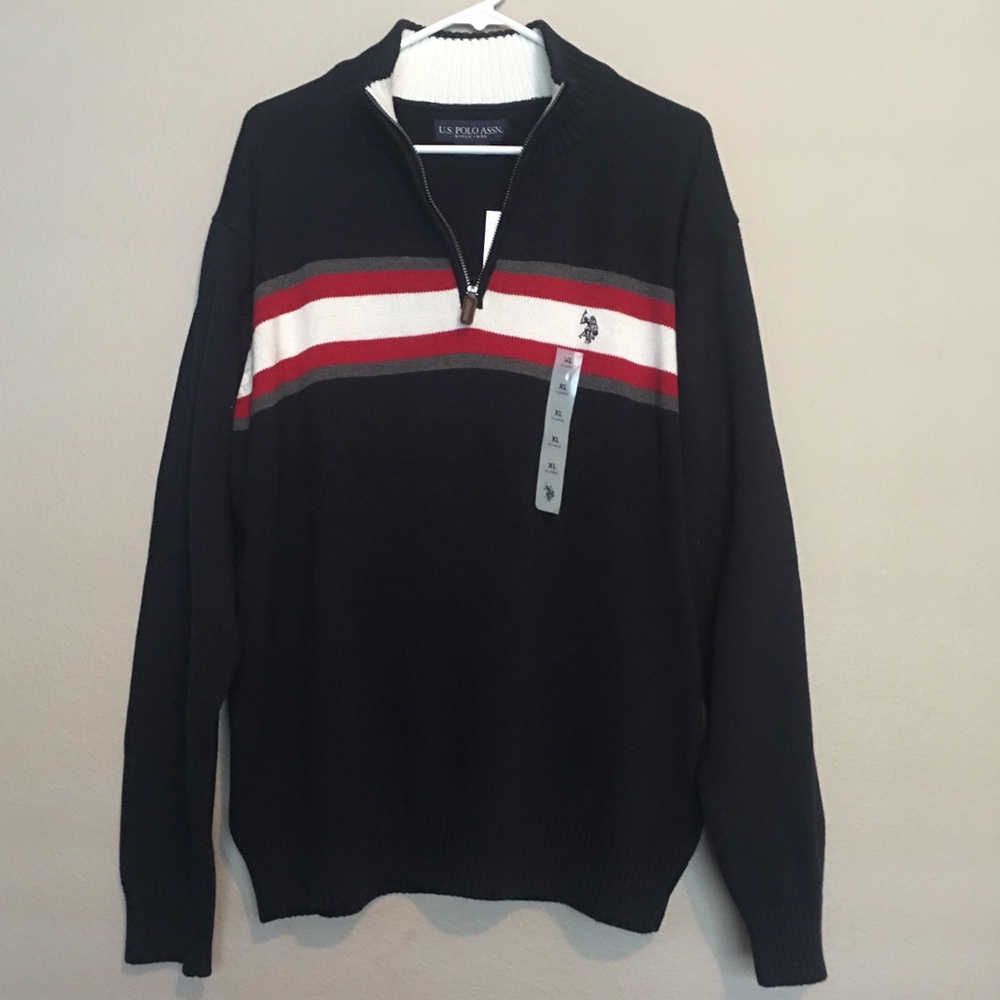 QUARTER ZIP SWEATER